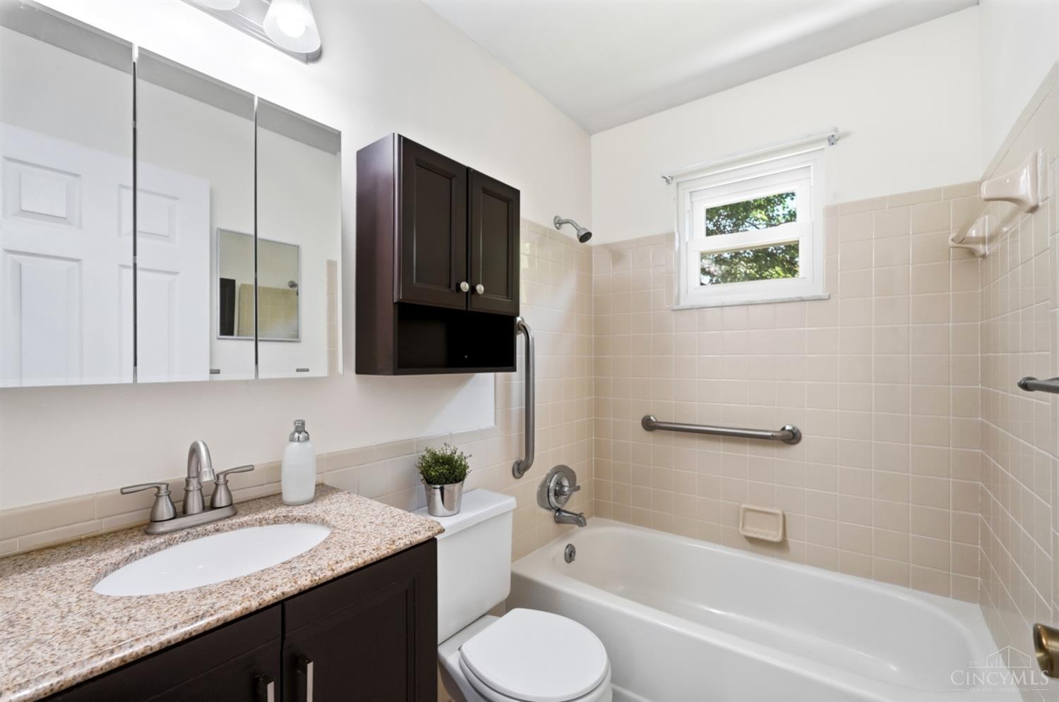 9062 Fontainebleau Terrace, Cincinnati, OH, 45231 — photo 27