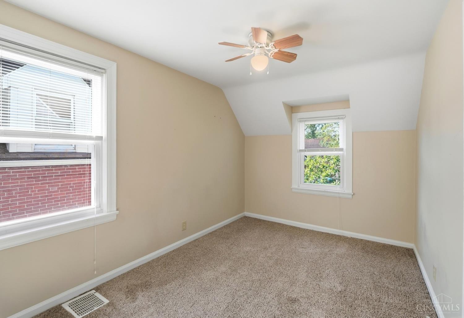 6822 Hurd Avenue, Cincinnati, OH, 45227 — photo 21