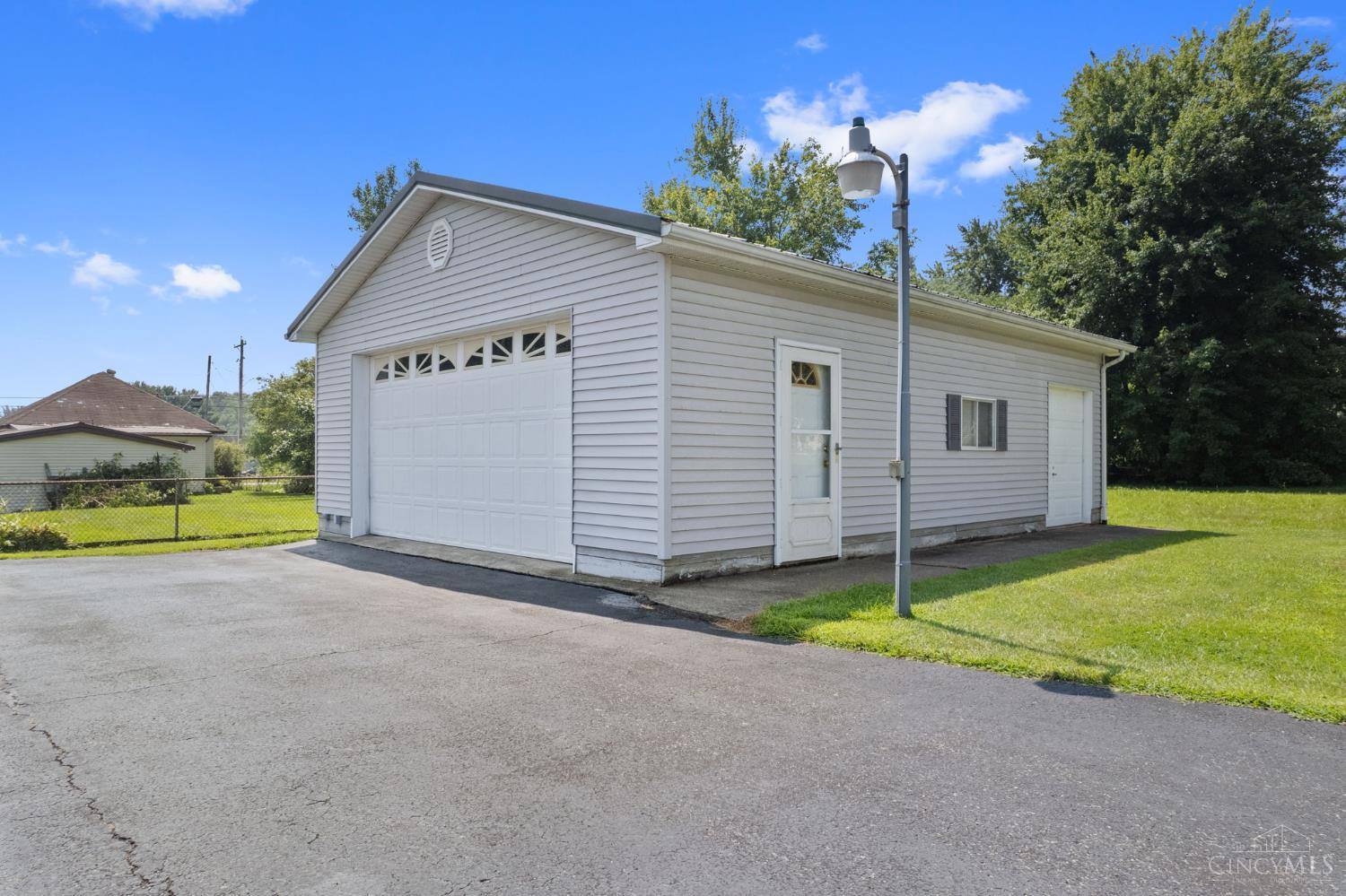 521 Columbus Street, Jefferson Twp, OH, 45168 — photo 32