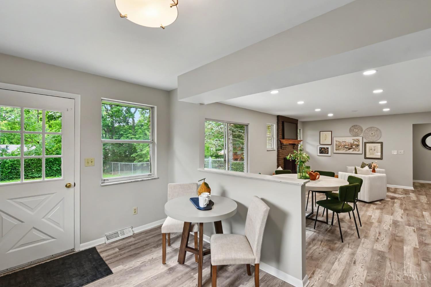 465 Debonhill Court, Cincinnati, OH, 45238 — photo 7