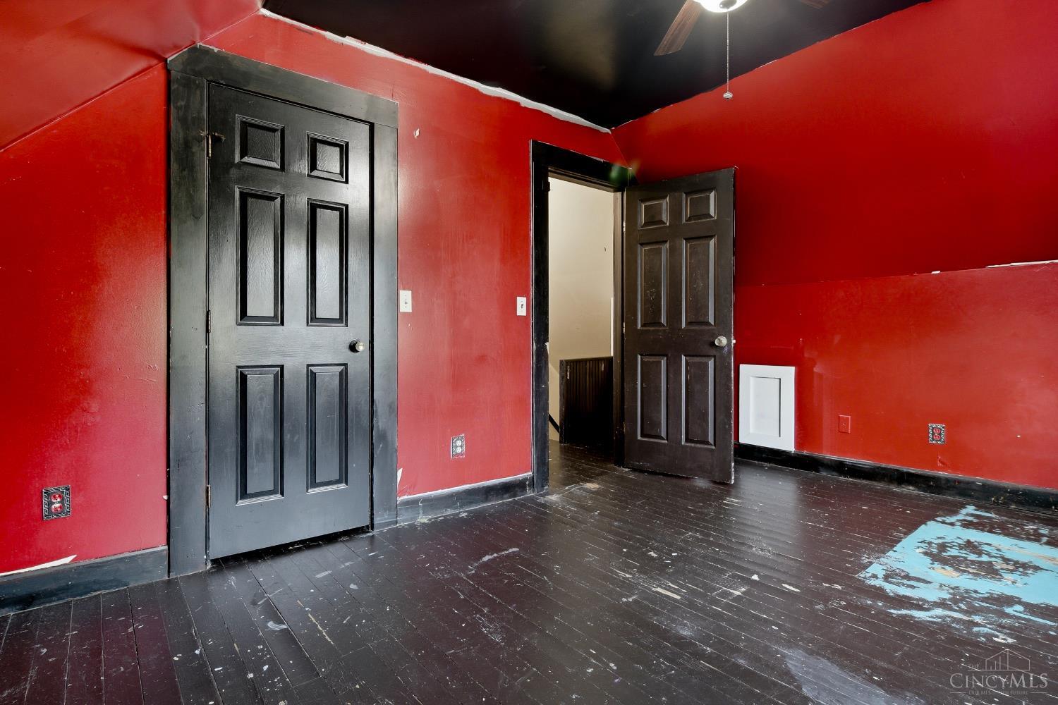 3070 Wardall Avenue, Cincinnati, OH, 45211 — photo 24