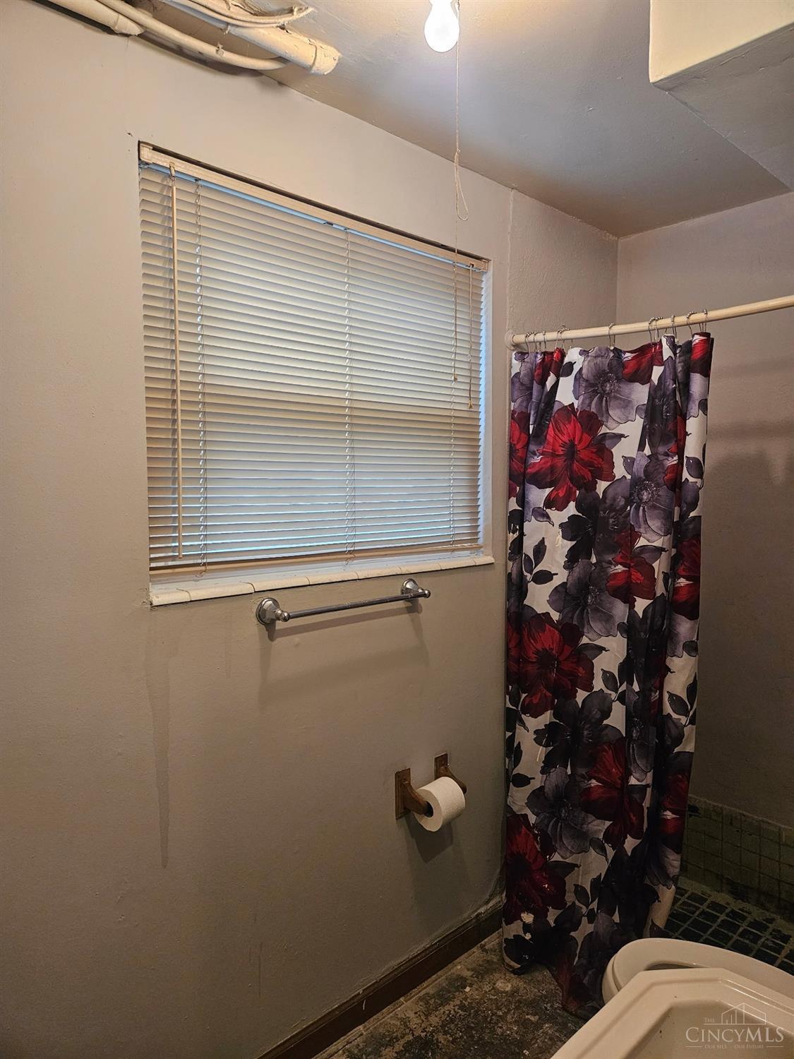 4th image of 11483 Farmington Rd, Forest Park, OH 45240 | MLS# 1888065