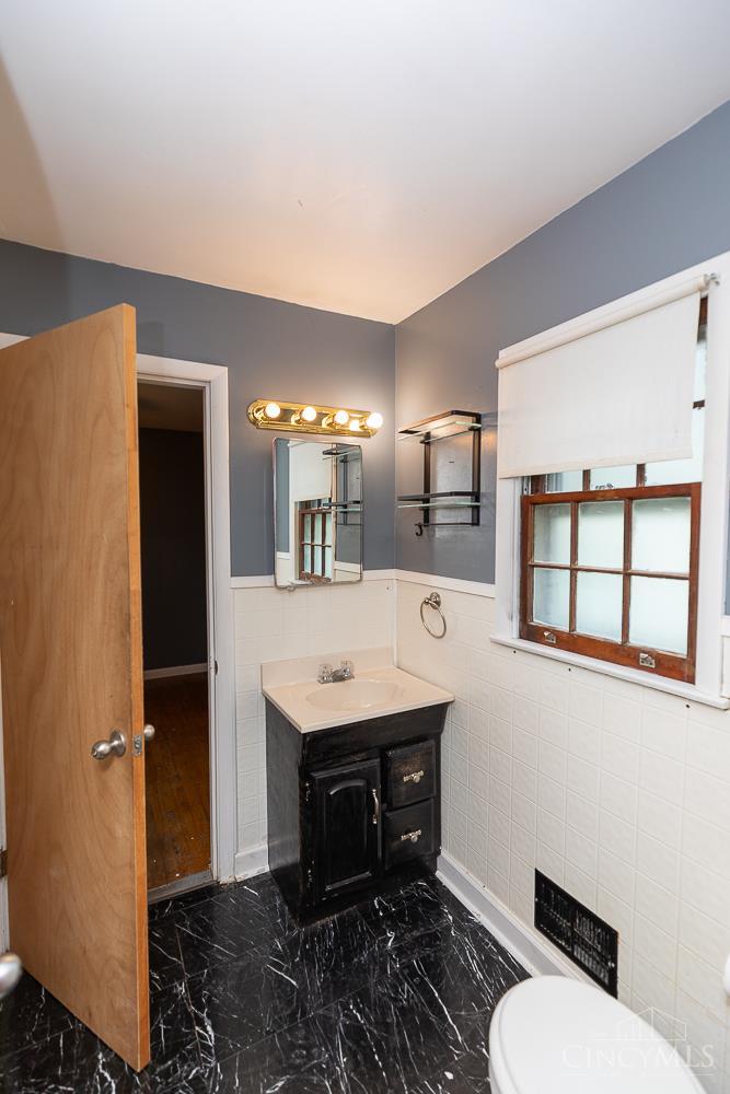 1031 Schiff Avenue #2, Cincinnati, OH, 45205 — photo 11