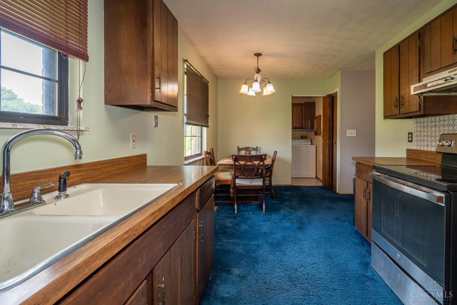 2126 Sherwood Forest Drive, Miamisburg, OH, 45342 — photo 12