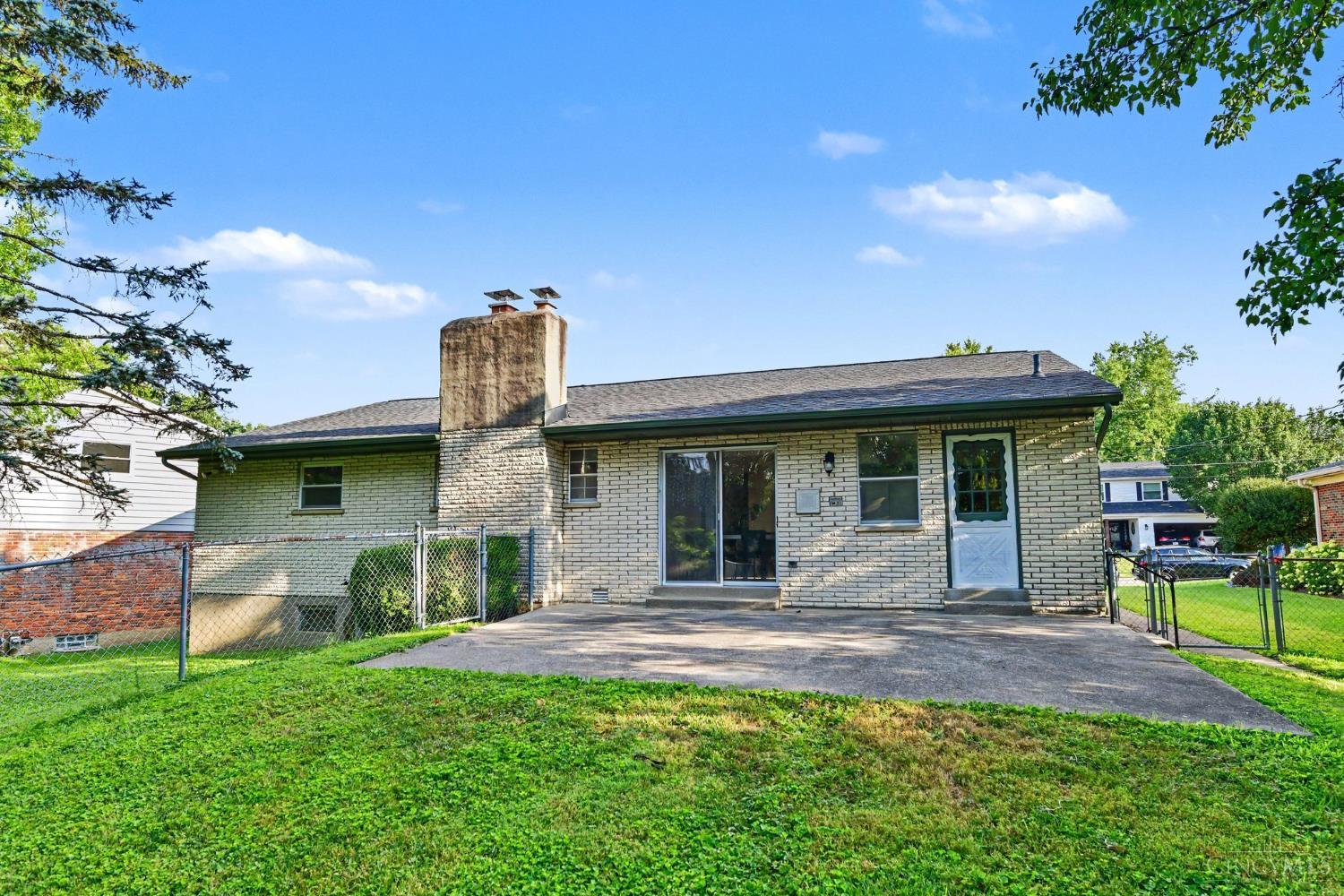 465 Debonhill Court, Cincinnati, OH, 45238 — photo 23