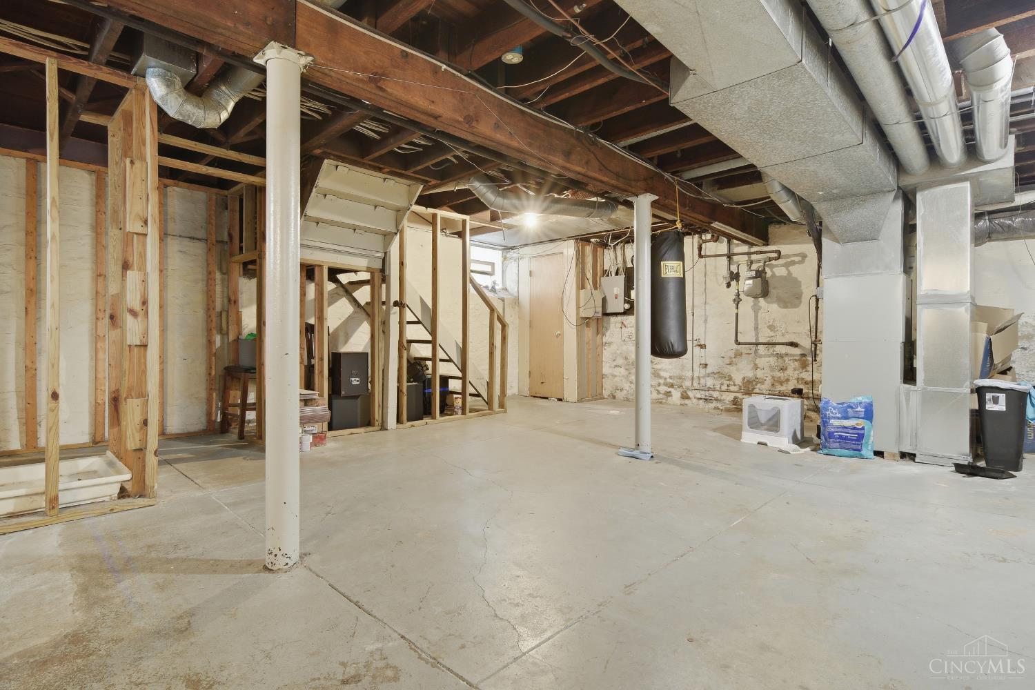 3070 Wardall Avenue, Cincinnati, OH, 45211 — photo 30