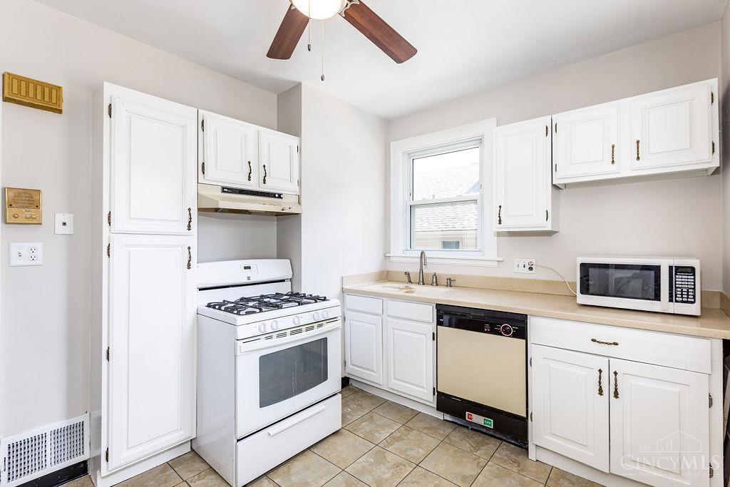 3545 Meadow Avenue, Cincinnati, OH, 45211 — photo 17