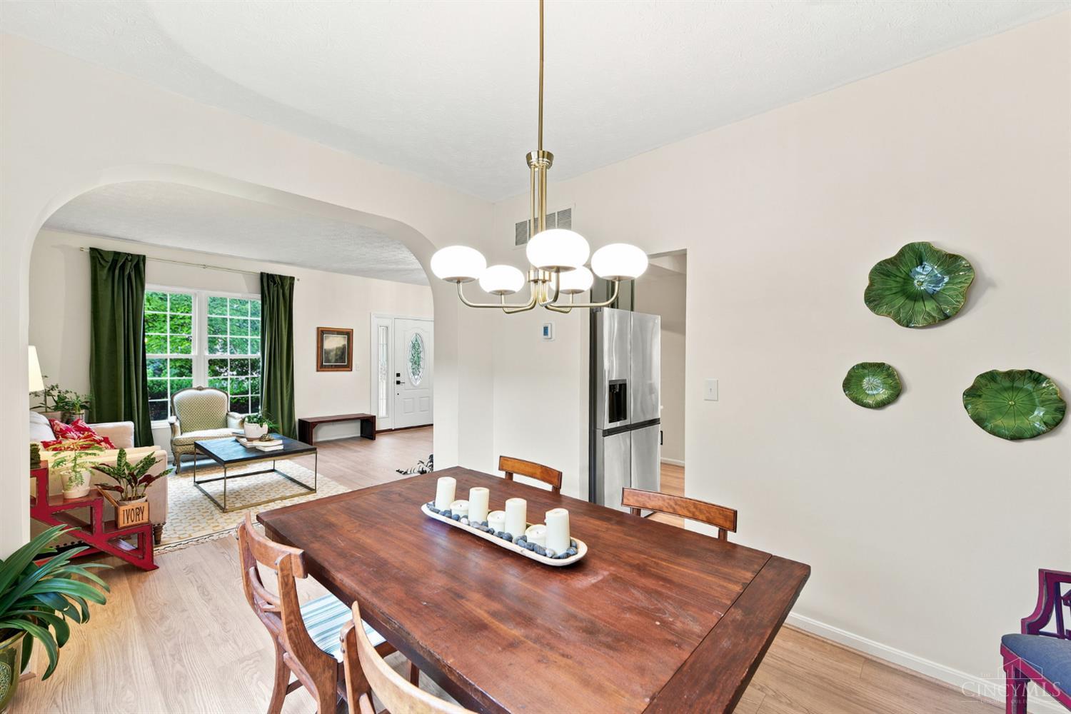 320 Parktrail Lane, Cincinnati, OH, 45238 — photo 9