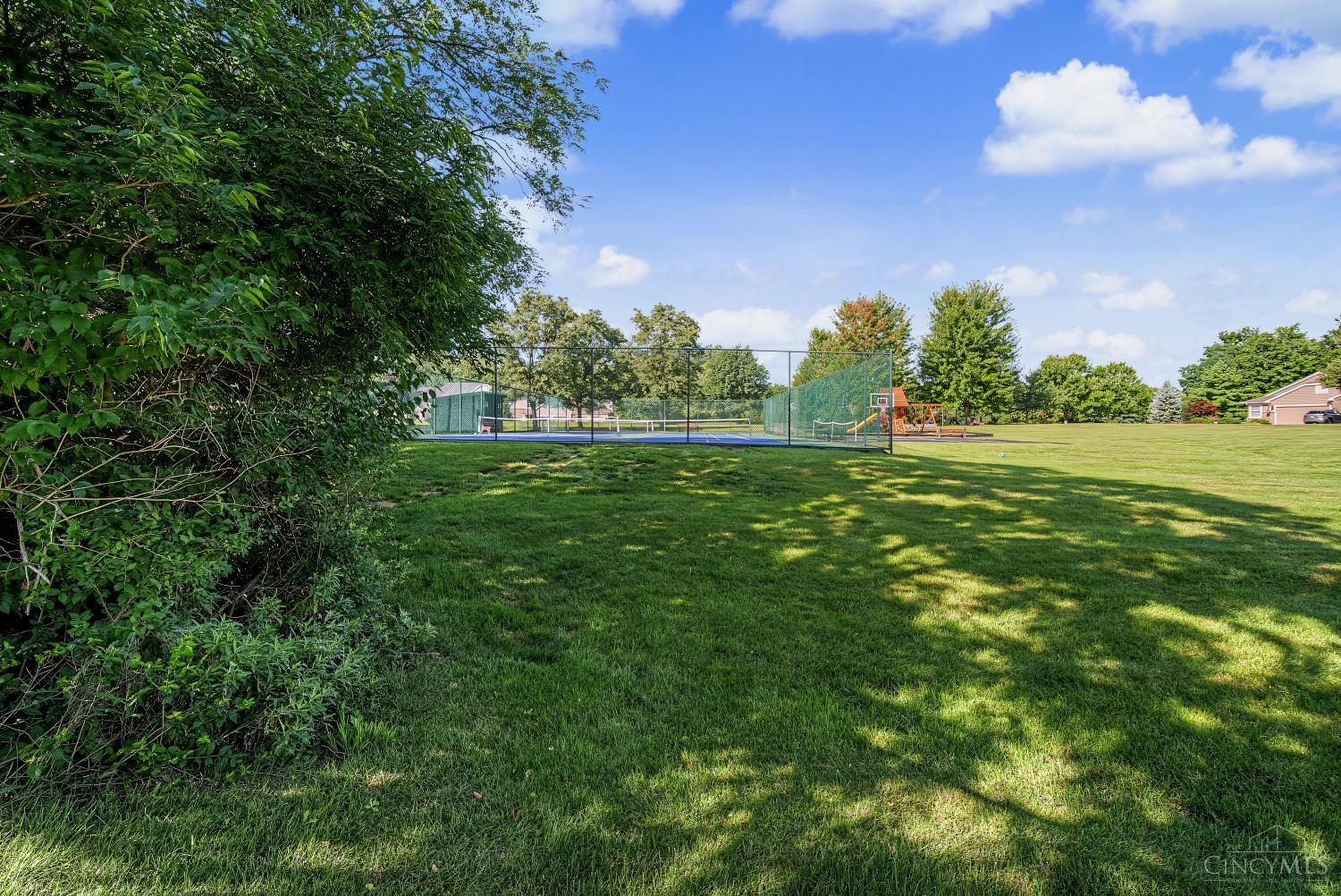 5850 Stonebridge Circle, Miami Twp, OH, 45150 — photo 5