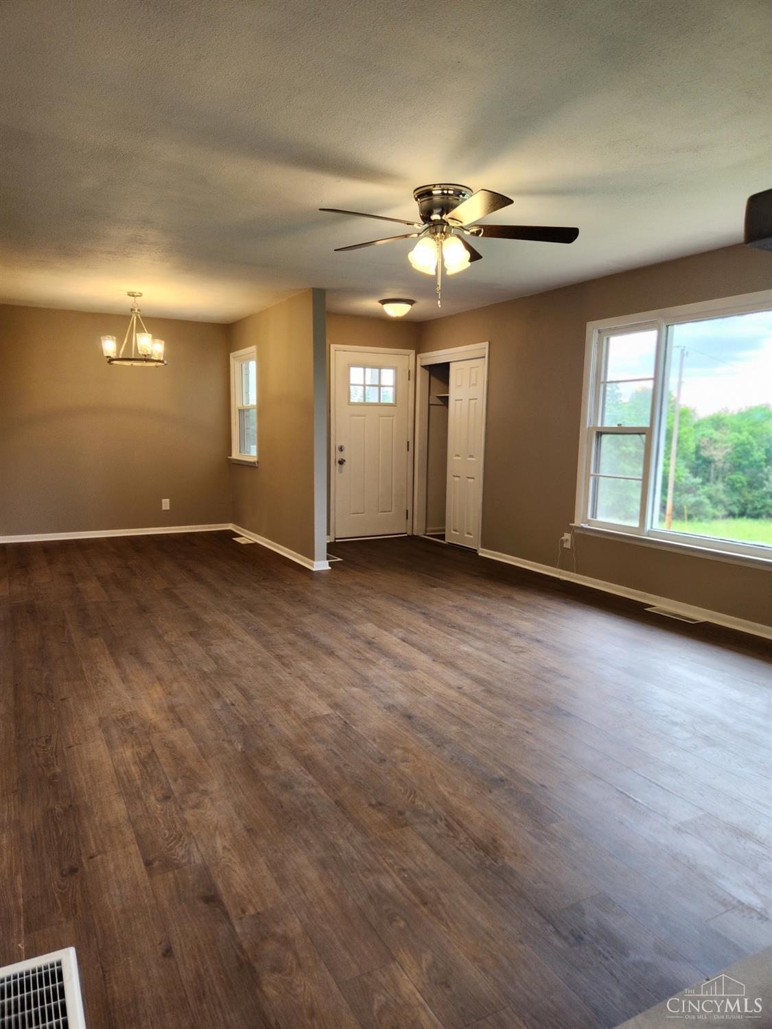 6740 Fenner Road, Liberty Twp, OH, 45133 — photo 3
