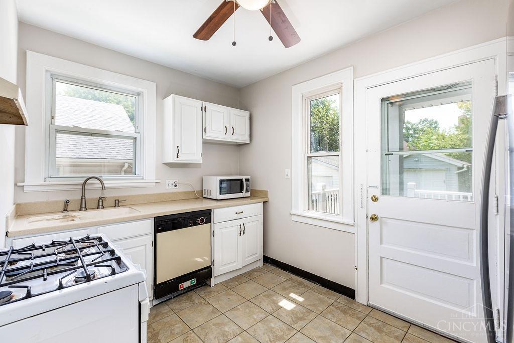 3545 Meadow Avenue, Cincinnati, OH, 45211 — photo 16