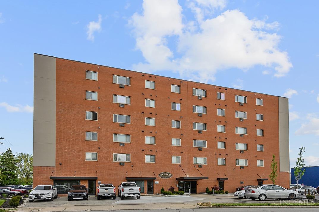 4960 Ridge Avenue #303, Cincinnati, OH, 45209