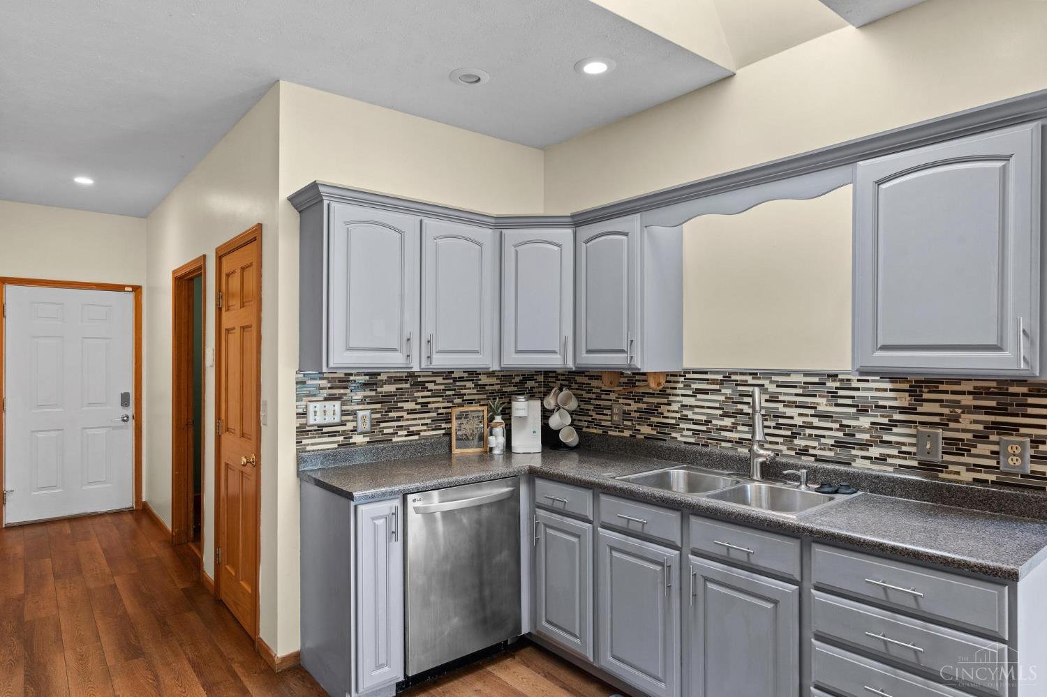 837 Leslie Drive, Wilmington, OH, 45177 — photo 17
