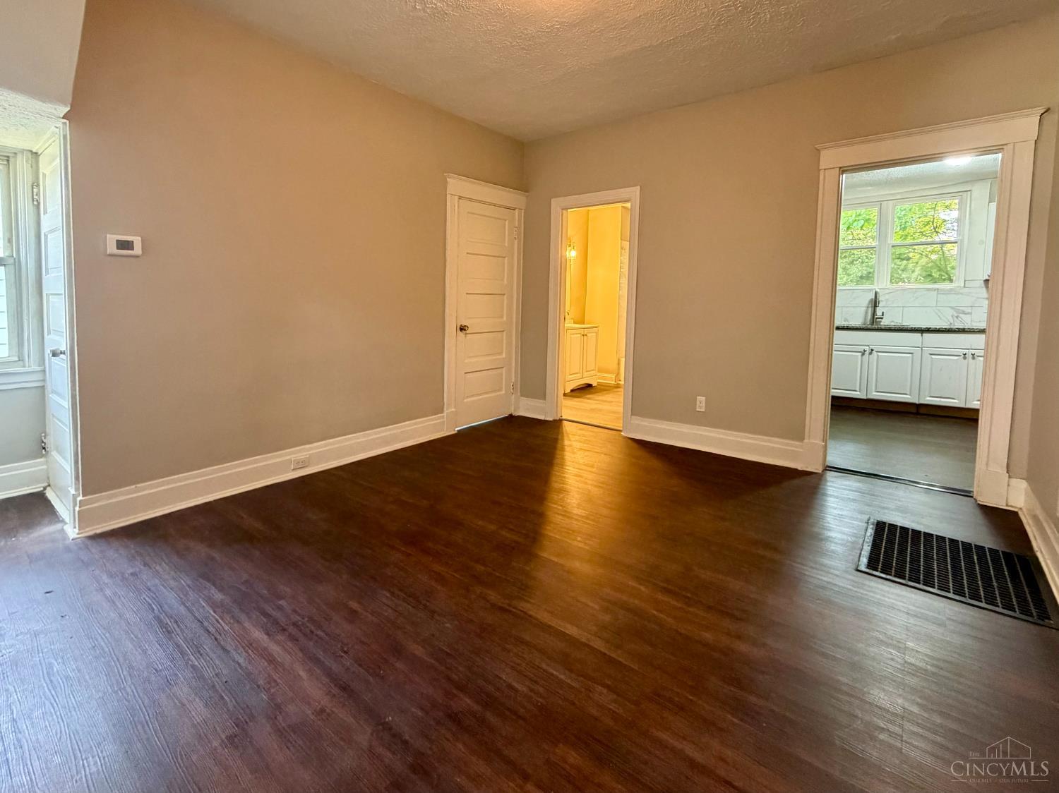 1179 Atwood Avenue, Cincinnati, OH, 45224 — photo 5