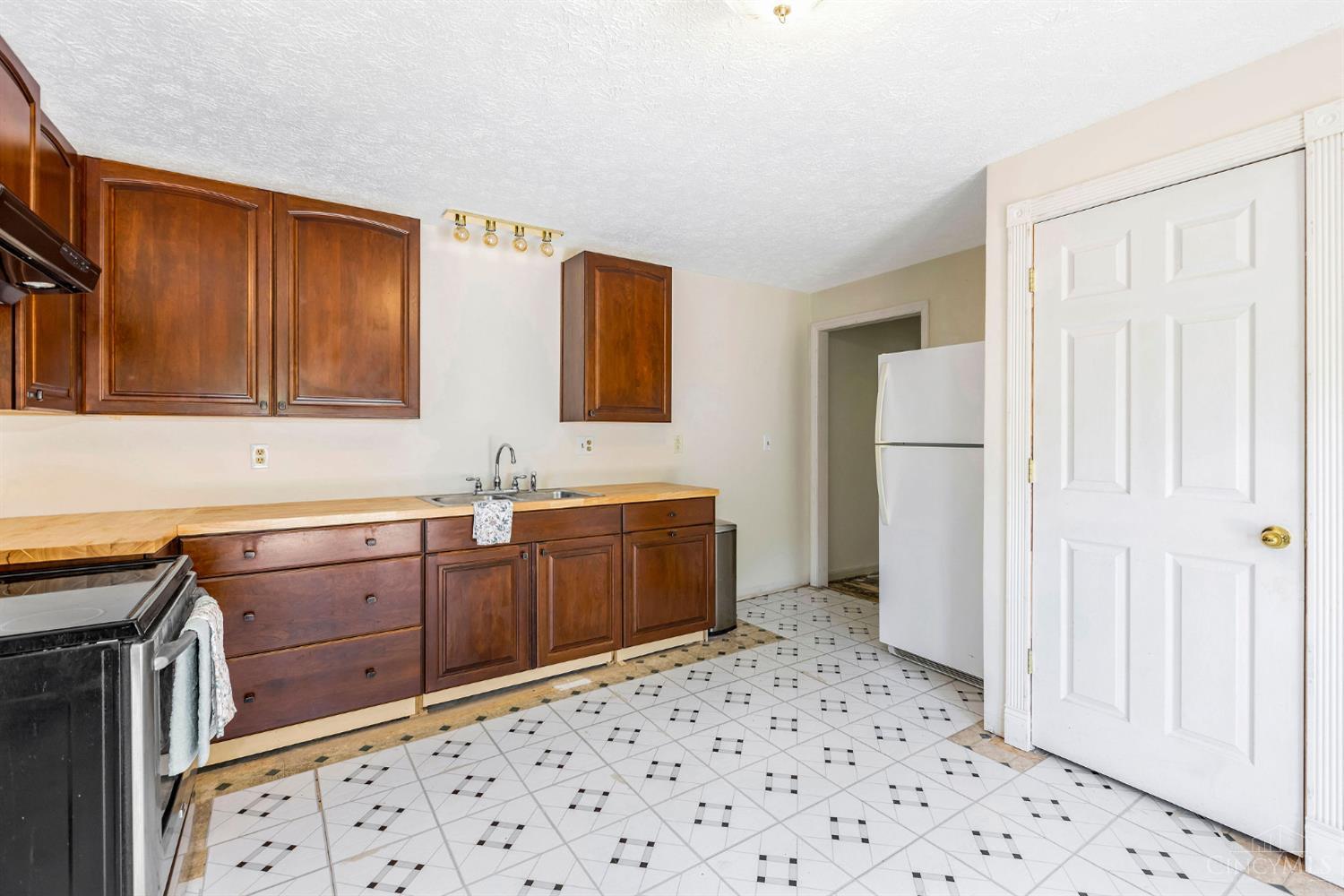 181 Market Street, Aurora, IN, 47001 — photo 16