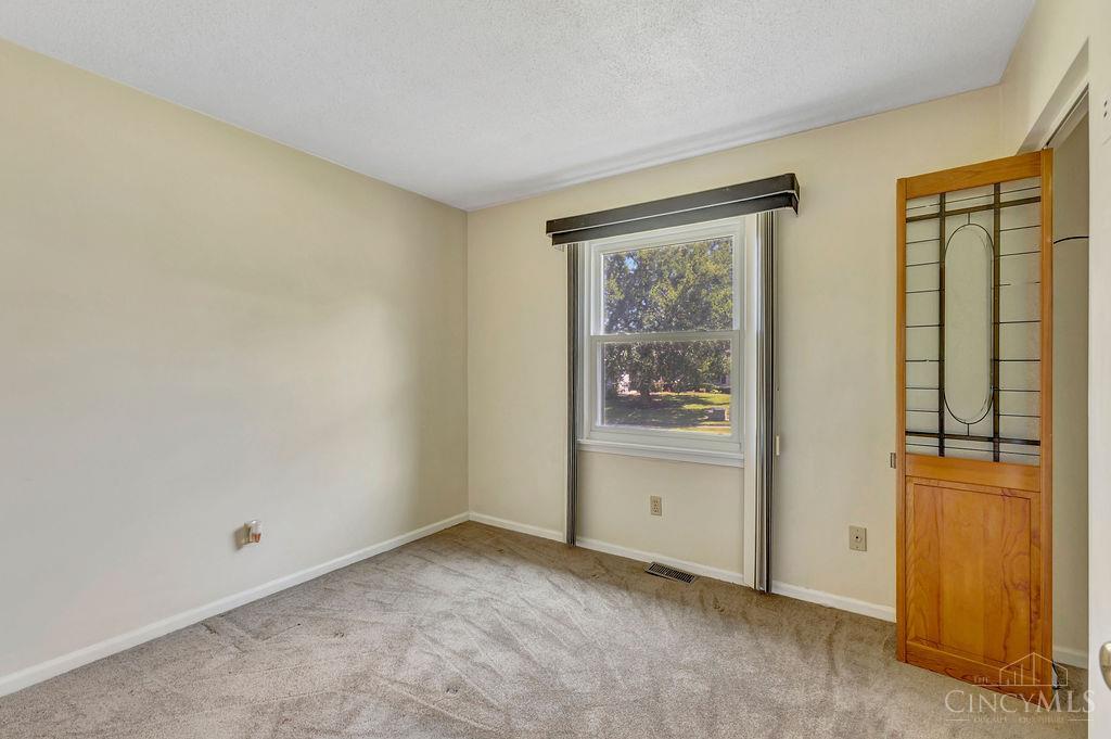 1210 Dixie Court, Cincinnati, OH, 45215 — photo 20