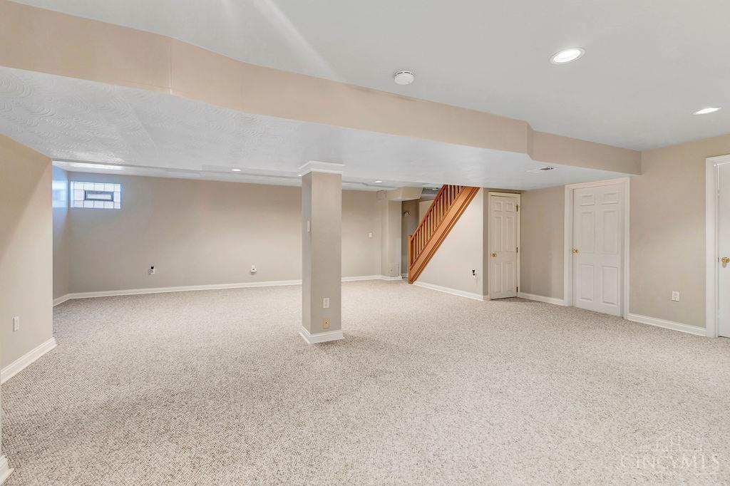 1210 Dixie Court, Cincinnati, OH, 45215 — photo 35