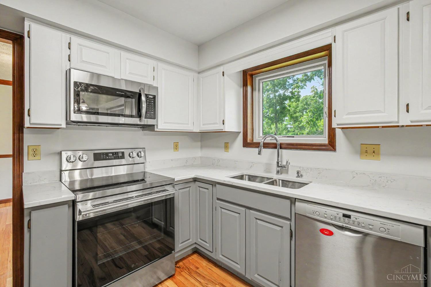 4268 Peppermill Lane, Blue Ash, OH, 45242 — photo 9
