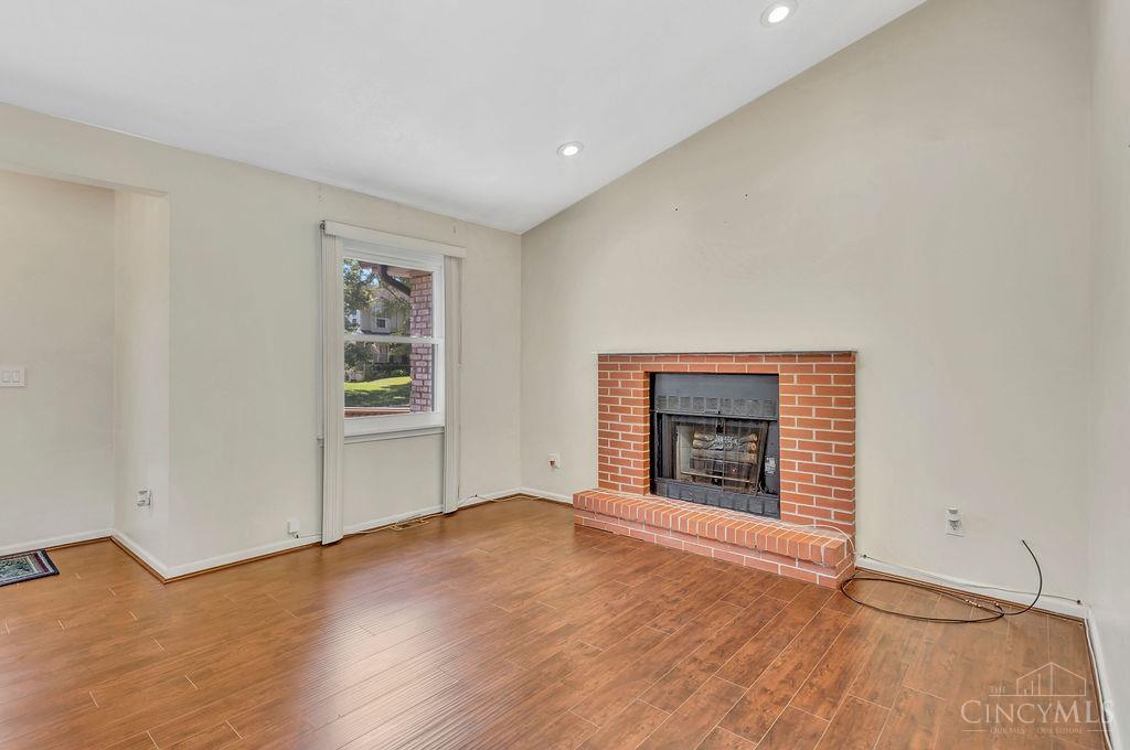 1210 Dixie Court, Cincinnati, OH, 45215 — photo 11