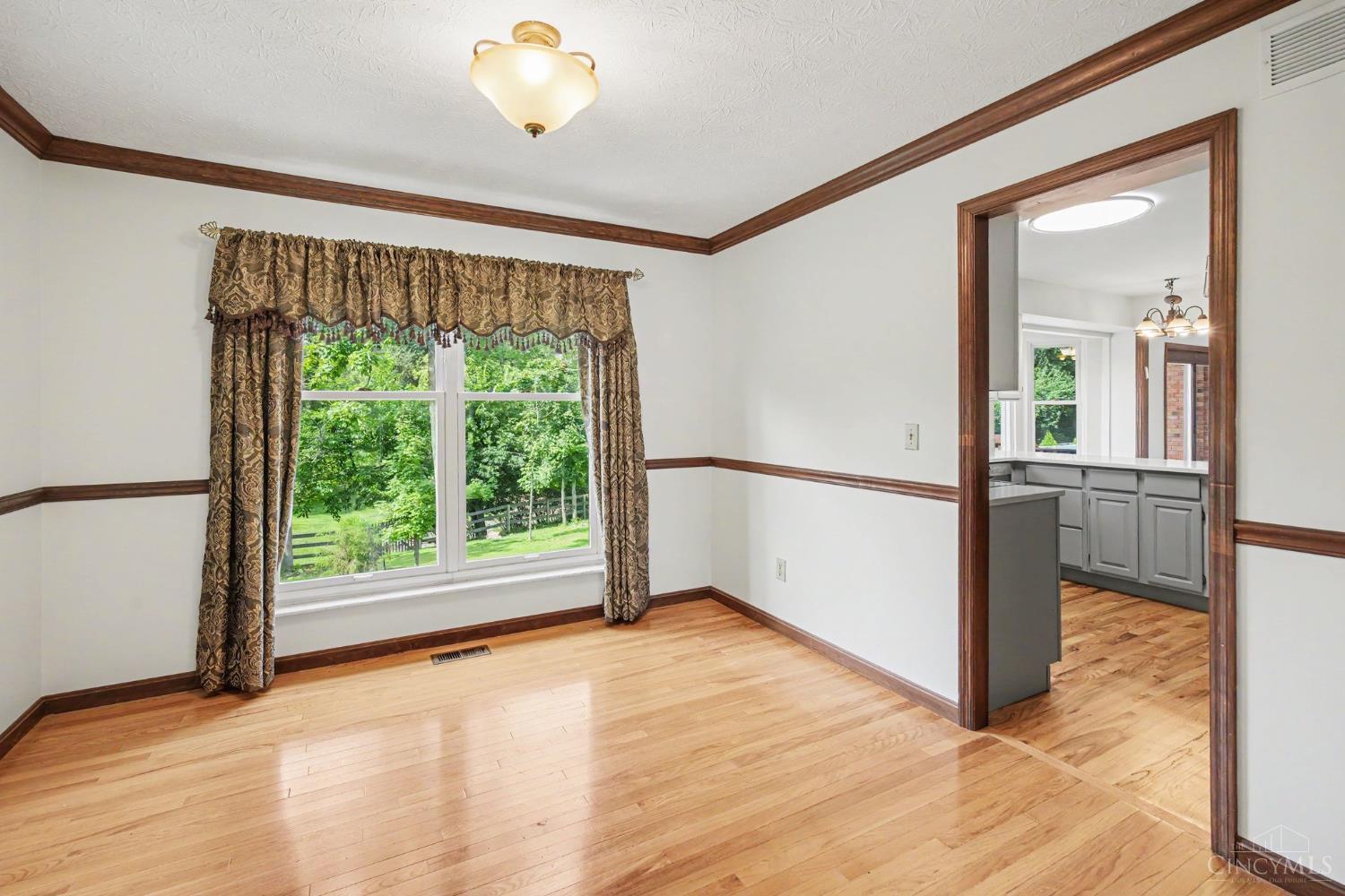 4268 Peppermill Lane, Blue Ash, OH, 45242 — photo 6