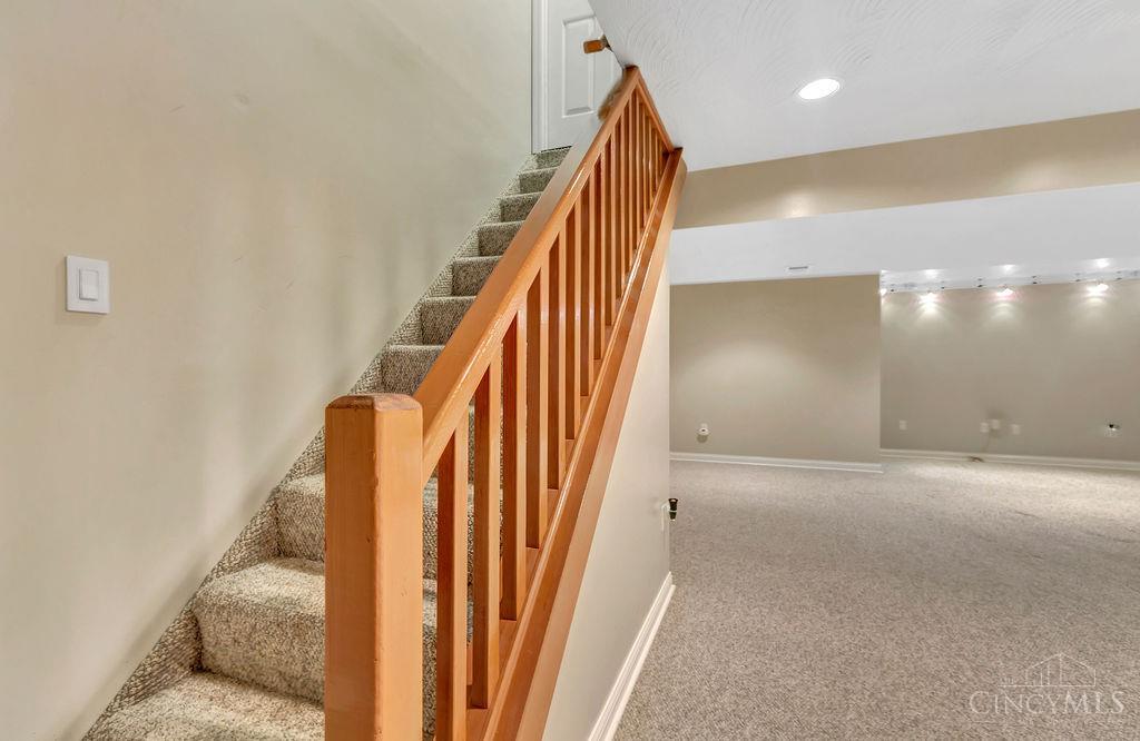 1210 Dixie Court, Cincinnati, OH, 45215 — photo 31
