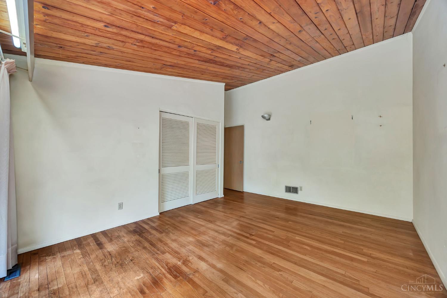 105 Mckee Avenue, Oxford, OH, 45056 — photo 17