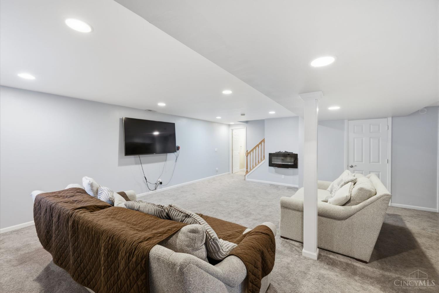 7818 Hollow Oak, Beckett Ridge, OH, 45069 — photo 50