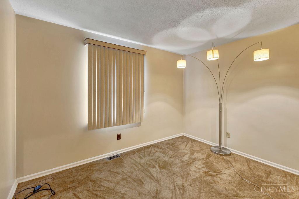 1210 Dixie Court, Cincinnati, OH, 45215 — photo 22