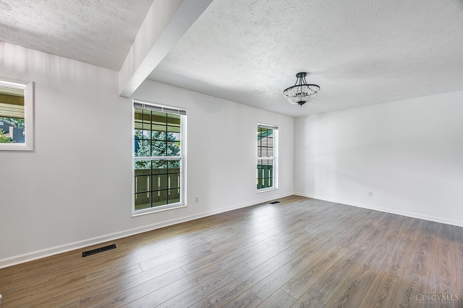 5622 Finchnest Way, West Chester, OH, 45069 — photo 4