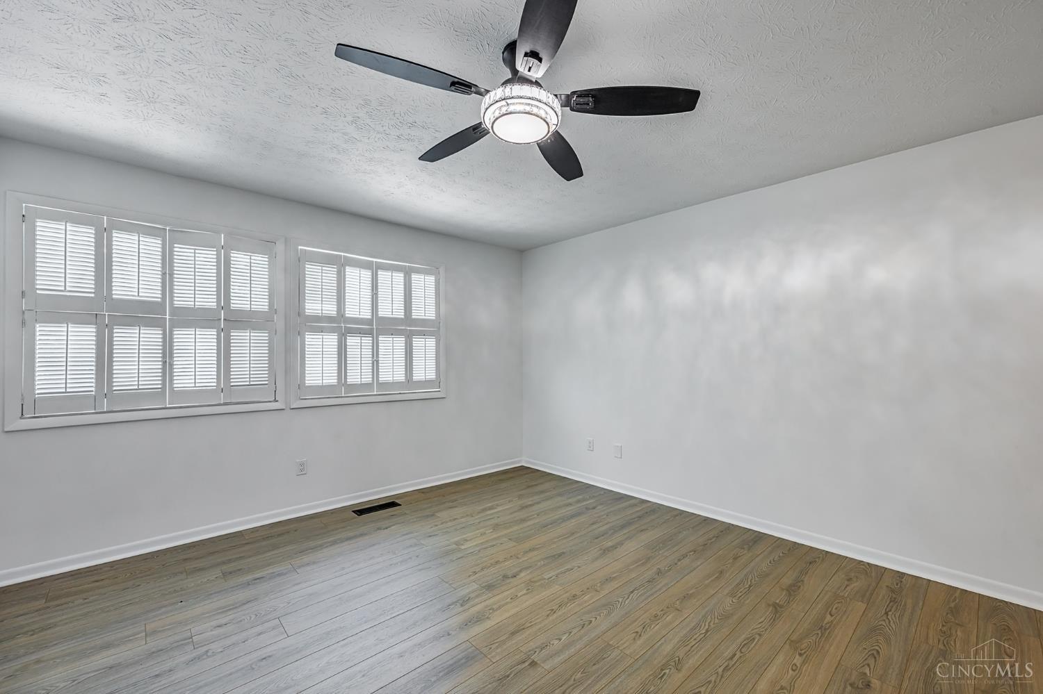 5622 Finchnest Way, West Chester, OH, 45069 — photo 10