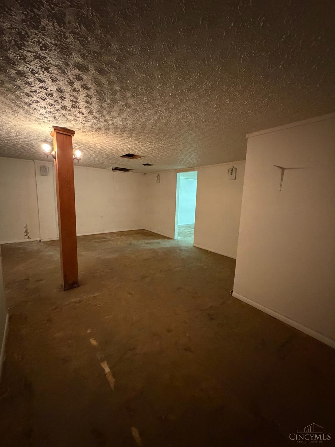 8820 Butler Warren, Mason, OH, 45040 — photo 12