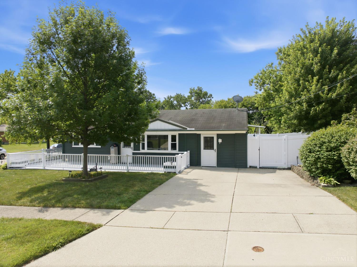 785 Hinton Place, Forest Park, OH, 45240 — photo 2
