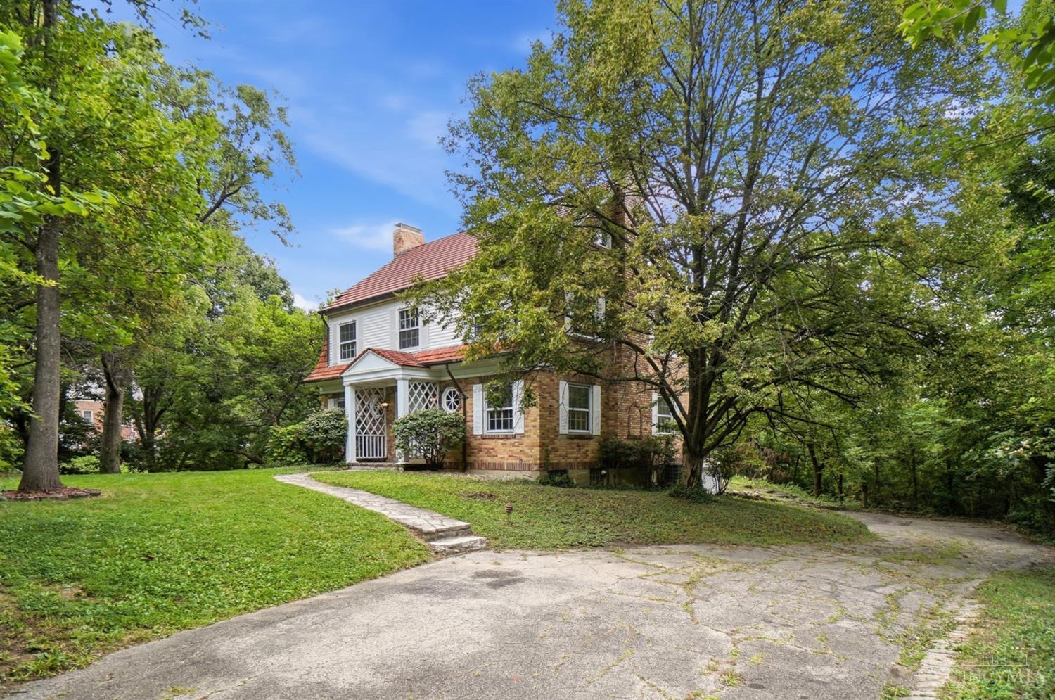 5922 Winton Ridge Lane