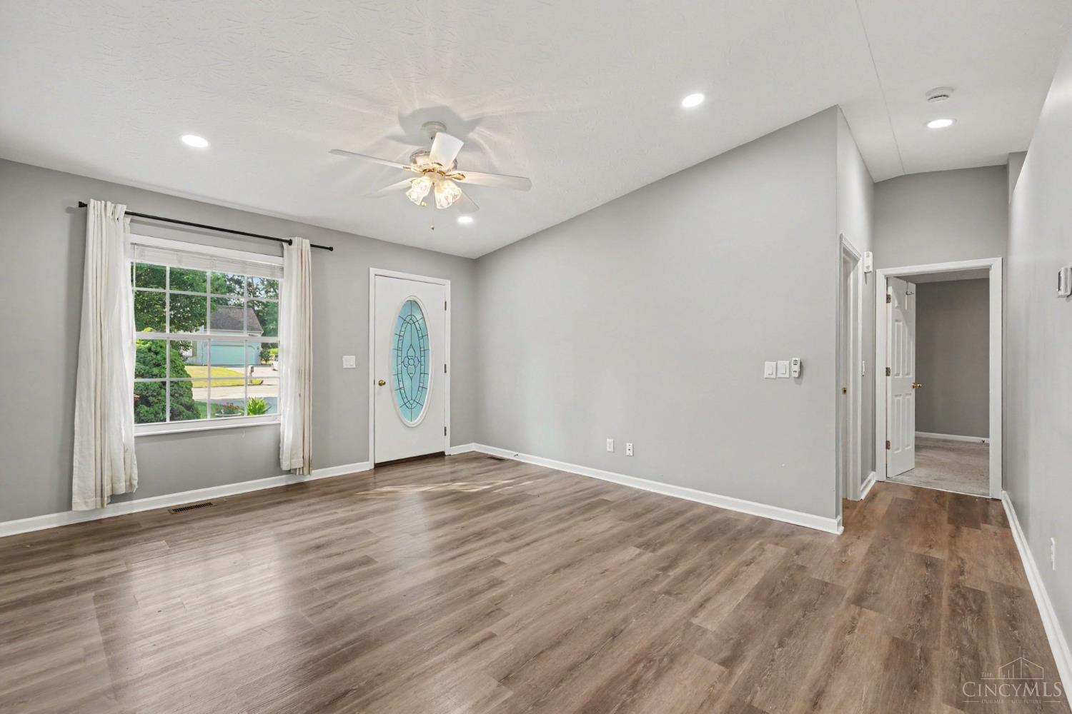 6115 Misty Creek Drive, Goshen Twp, OH, 45140 — photo 4