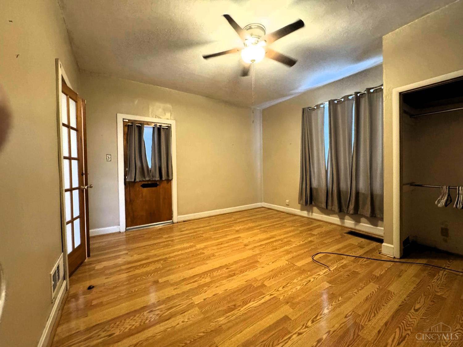 3rd image of 112 E 72Nd St, Cincinnati, OH 45216 | MLS# 1887504