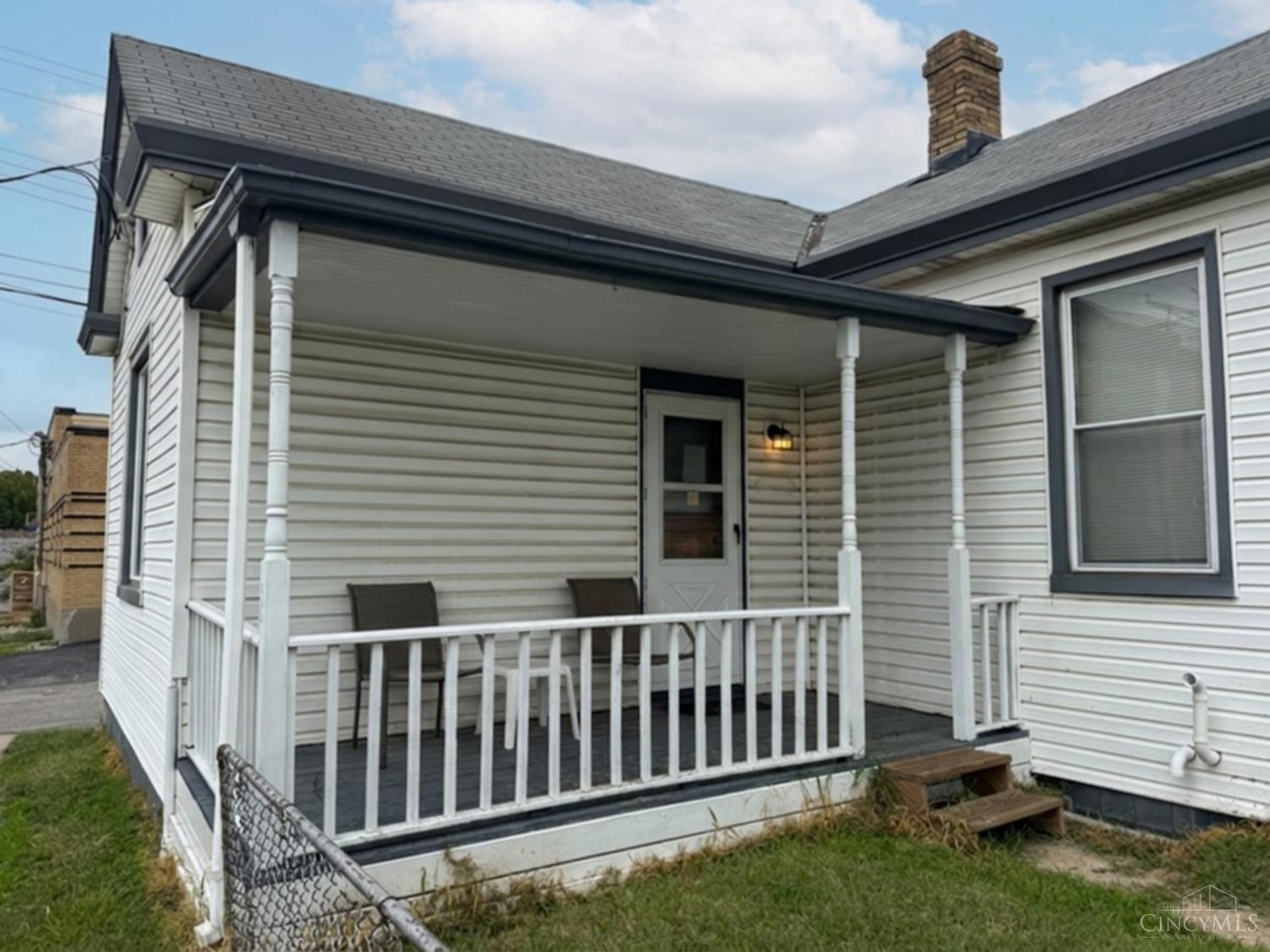 2nd image of 112 E 72nd St, Cincinnati, OH 45216 | MLS# 1887504