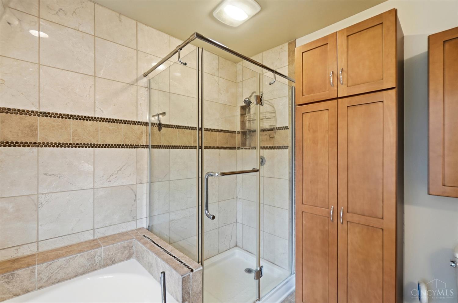 5922 Winton Ridge Lane