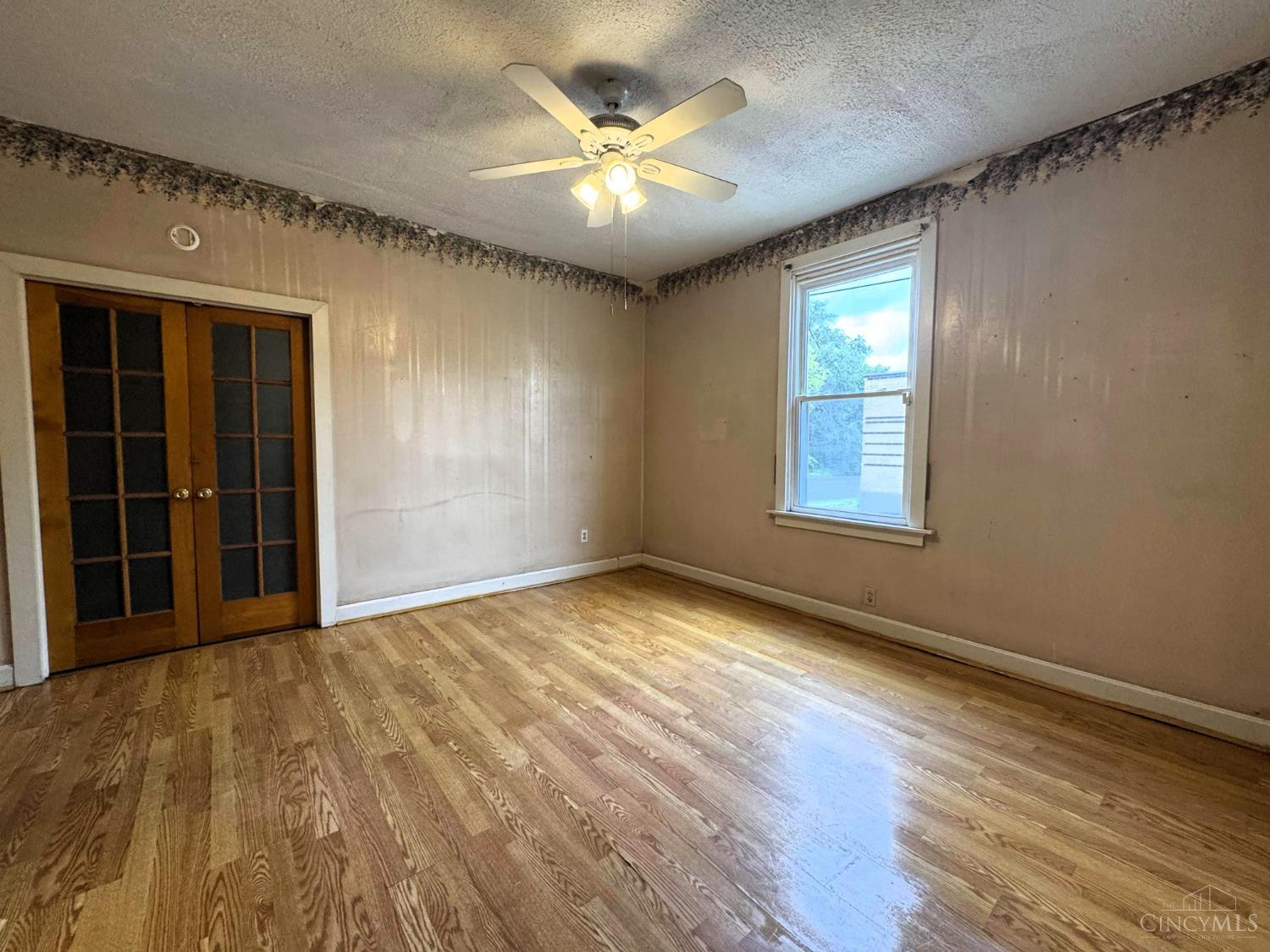 4th image of 112 E 72Nd St, Cincinnati, OH 45216 | MLS# 1887504