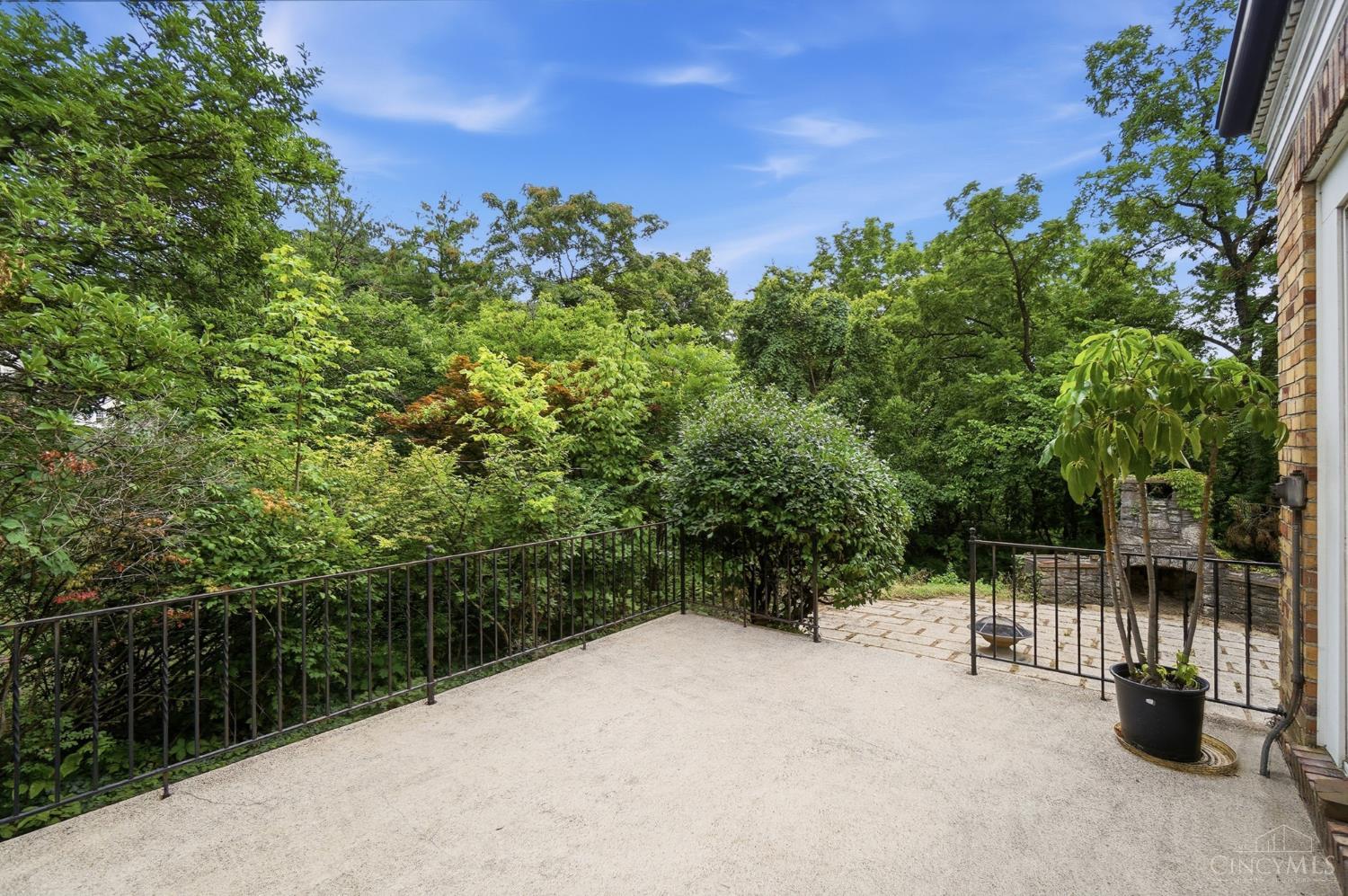5922 Winton Ridge Lane