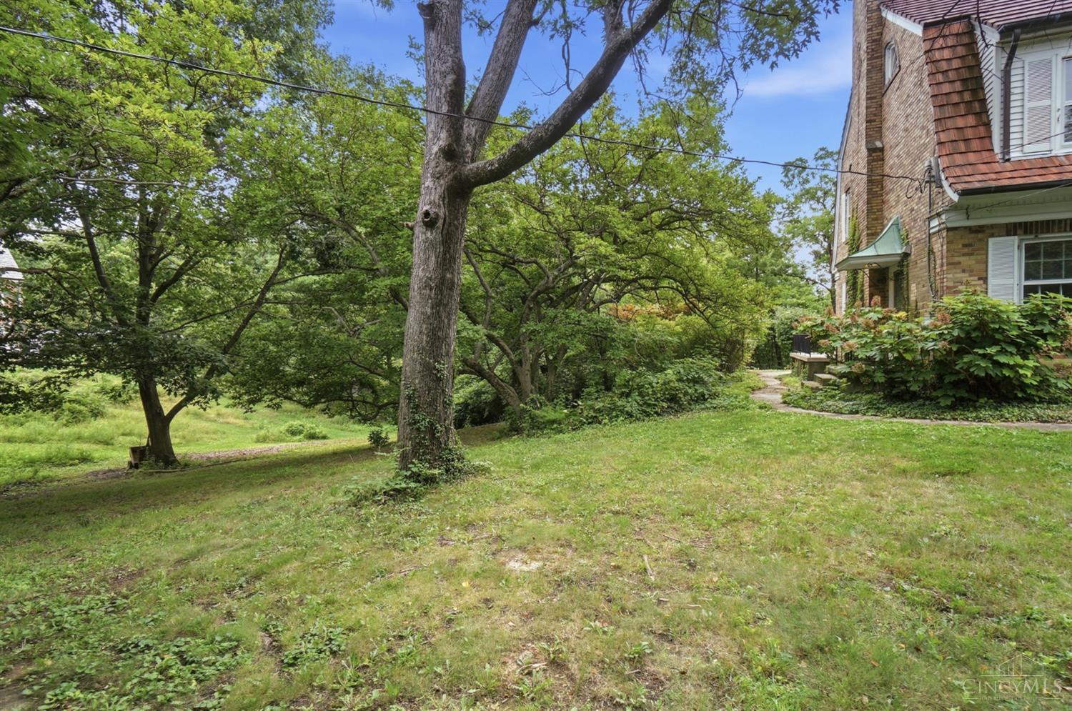 5922 Winton Ridge Lane