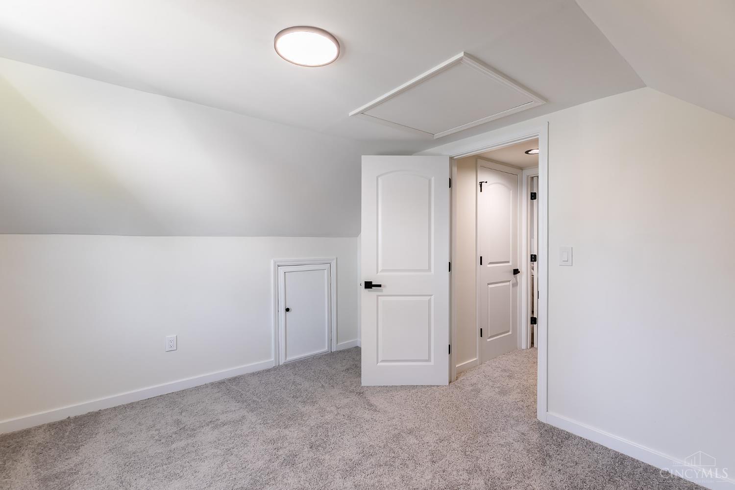 1541 Beth Lane, Cincinnati, OH, 45230 — photo 24