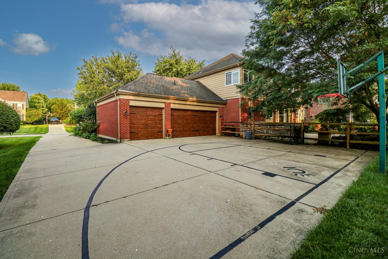 33rd image of 7873 Plumfield Ct, Deerfield Twp., OH 45040 | MLS# 1886029