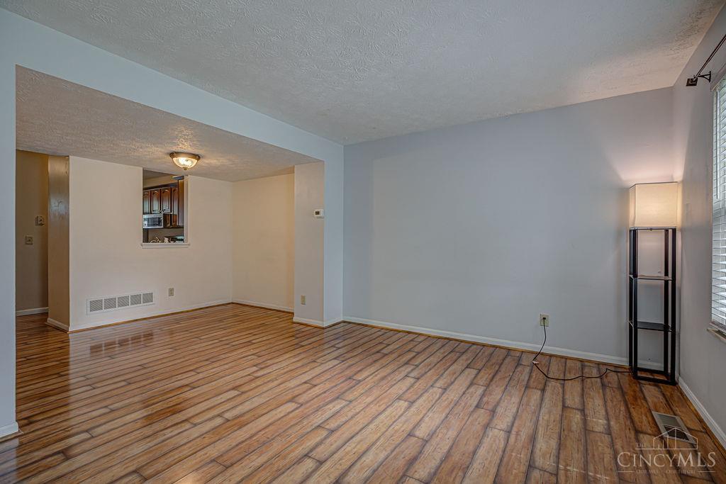 3rd image of 2946 Millbank Row, Deerfield Twp., OH 45039 | MLS# 1888165