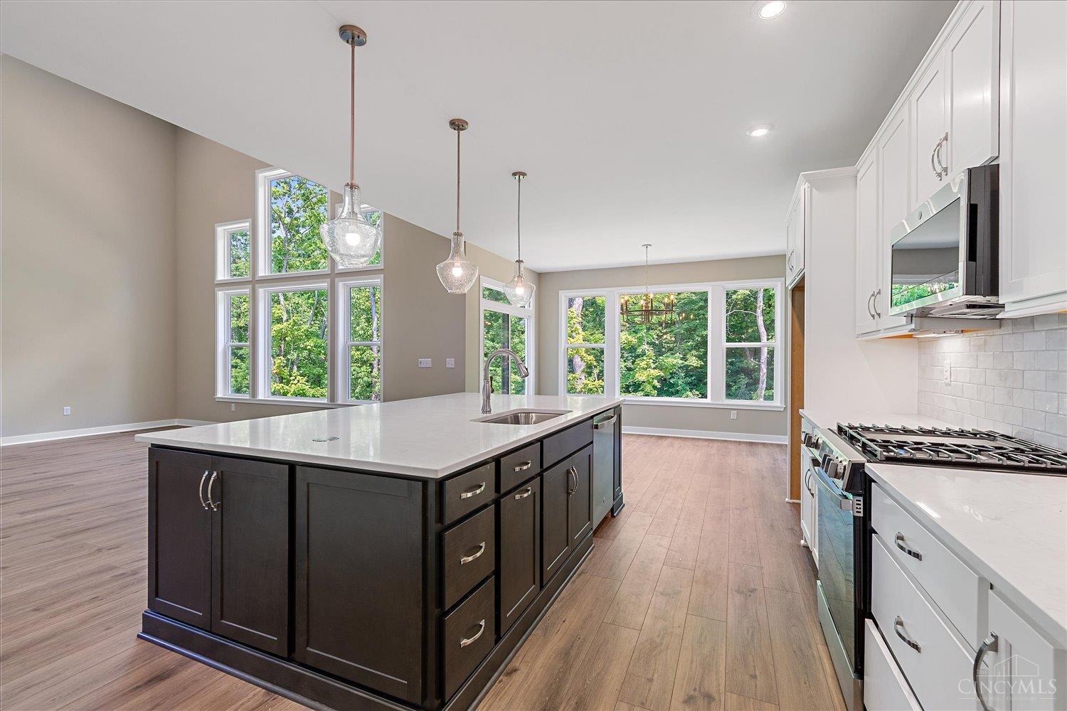 2nd image of 3806 Sturbridge Wy, Pierce Twp, OH 45245 | MLS# 1866746