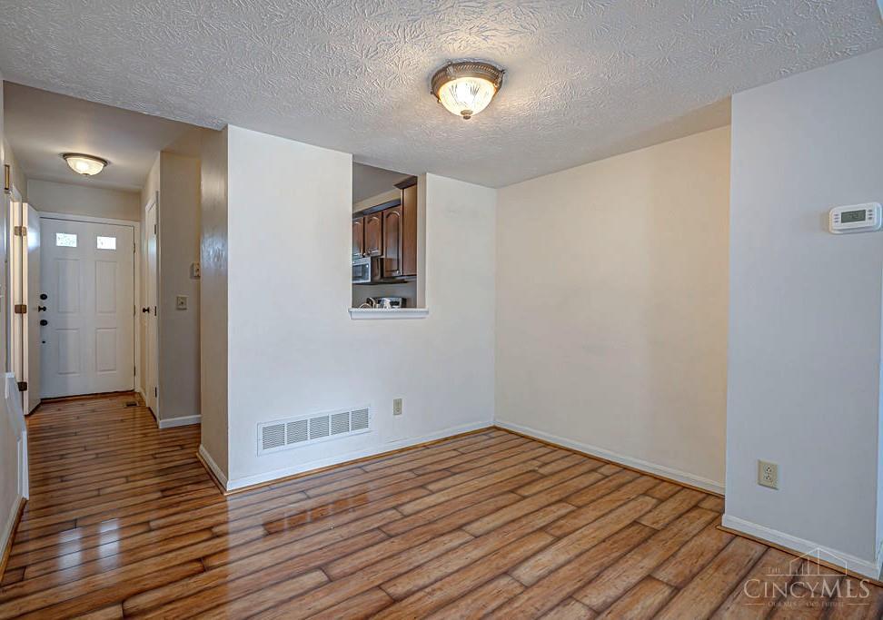 5th image of 2946 Millbank Row, Deerfield Twp., OH 45039 | MLS# 1888165