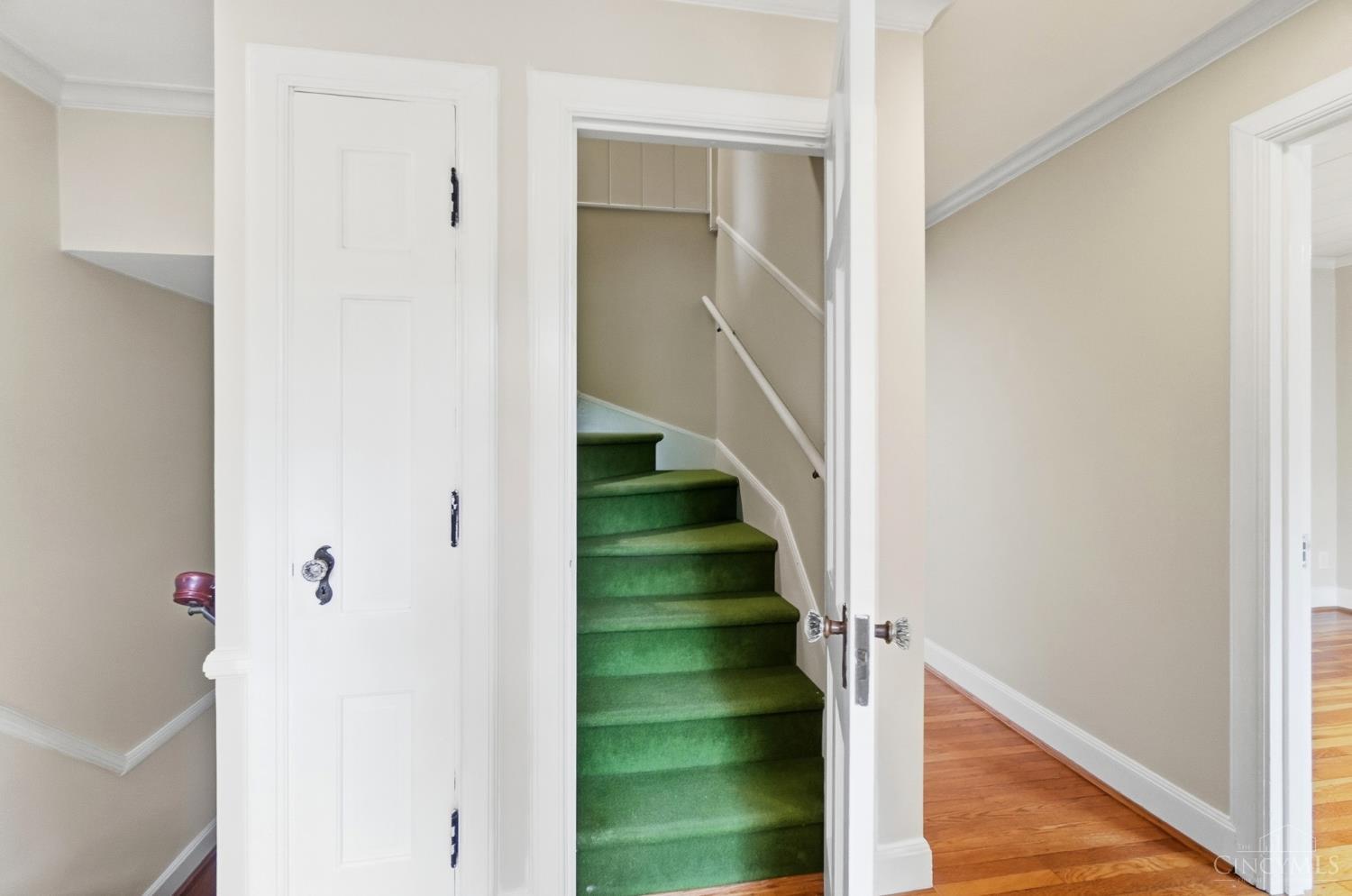 5922 Winton Ridge Lane