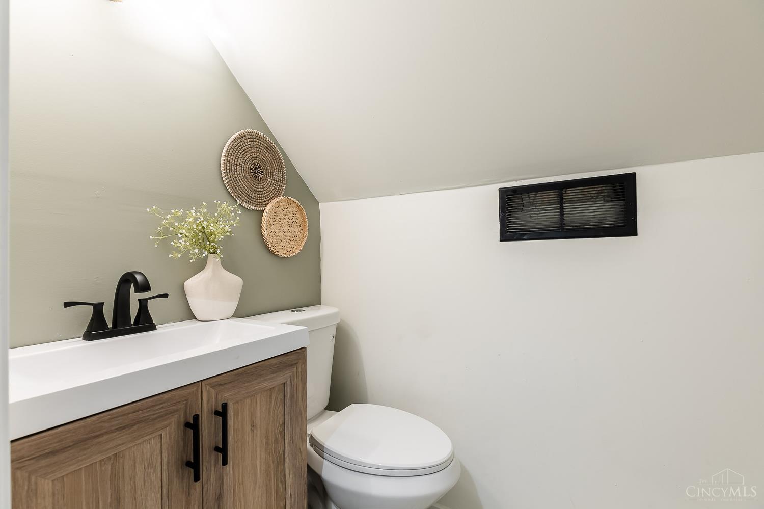 1541 Beth Lane, Cincinnati, OH, 45230 — photo 22