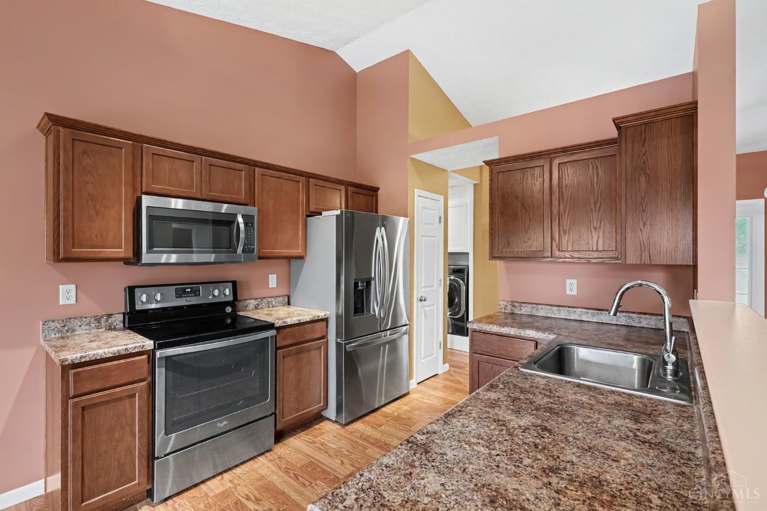 1079 Spruce Glen, Hamilton Twp, OH, 45152