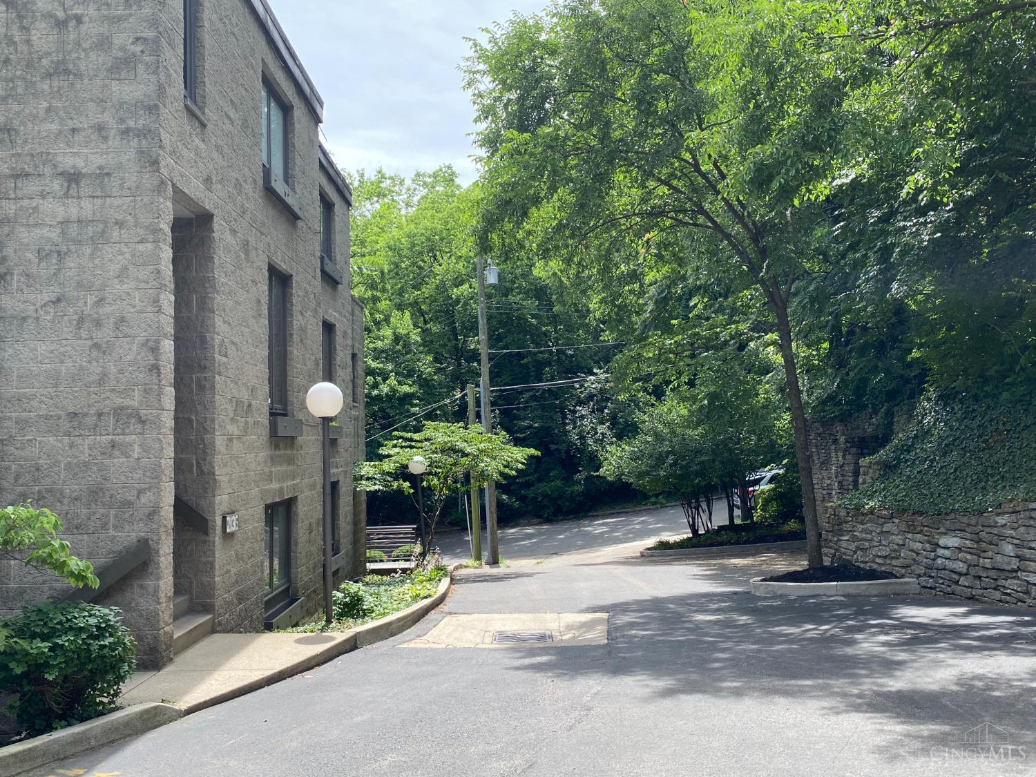 2138 Ohio Avenue, Cincinnati, OH, 45219 — photo 58