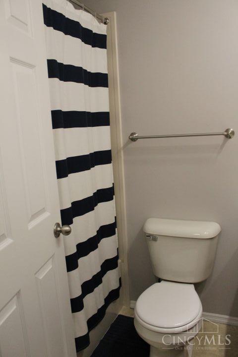 1060 Mayfair Drive, Wilmington, OH, 45177 — photo 26